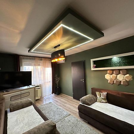 Mox Downtown Apartman Debrecen Extérieur photo