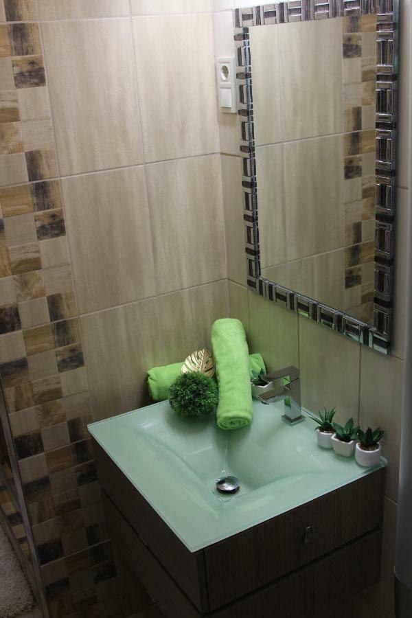 Mox Downtown Apartman Debrecen Extérieur photo